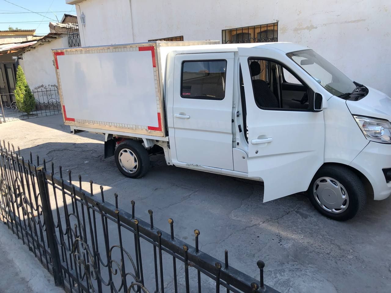 Changan dubl kabina