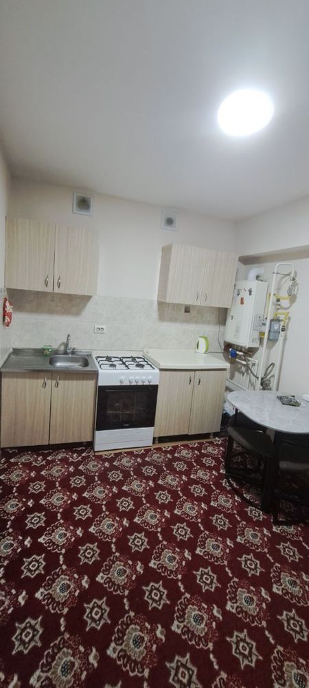 Продаётся квартира на Самарканд дарвоза 3 ком 7 этаж