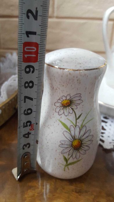 Прекрасен керамичен комплект солнички от Англия