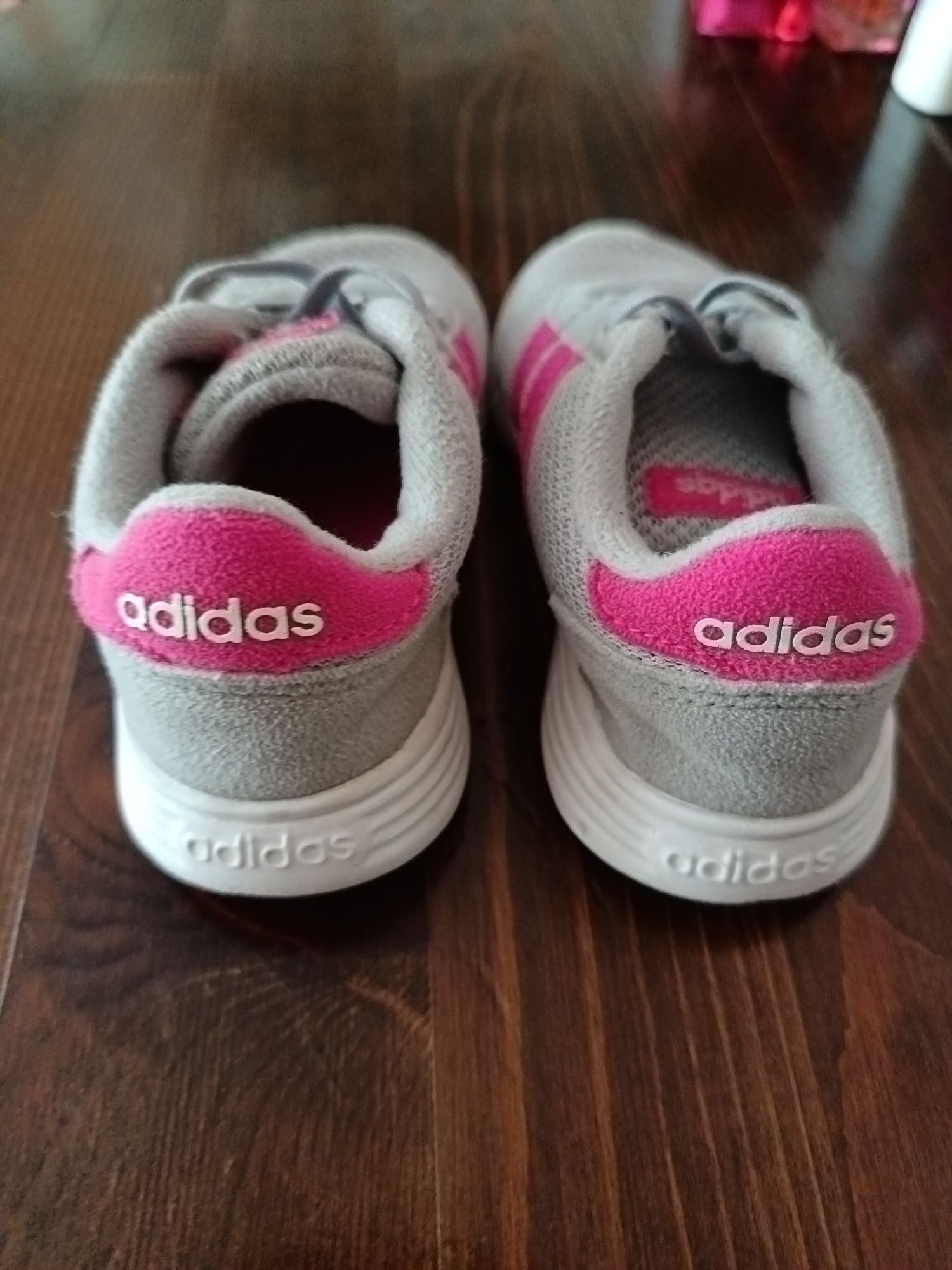Детски маратонки Adidas, 24 номер