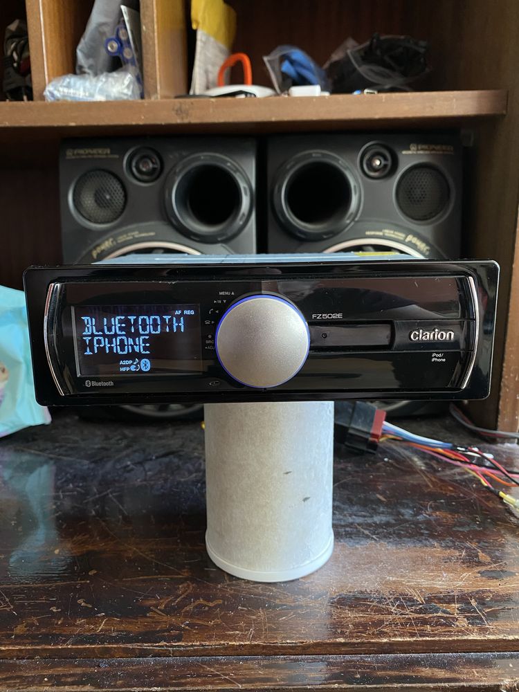 CLARION FZ502E - УНИКАТ - BLUETOOTH, USB, Радио плеър за кола сд cd