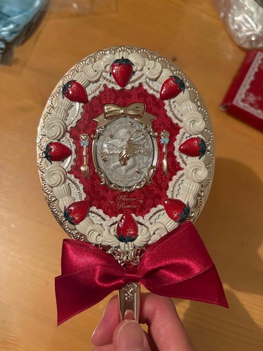 Зеркало Flower Knows