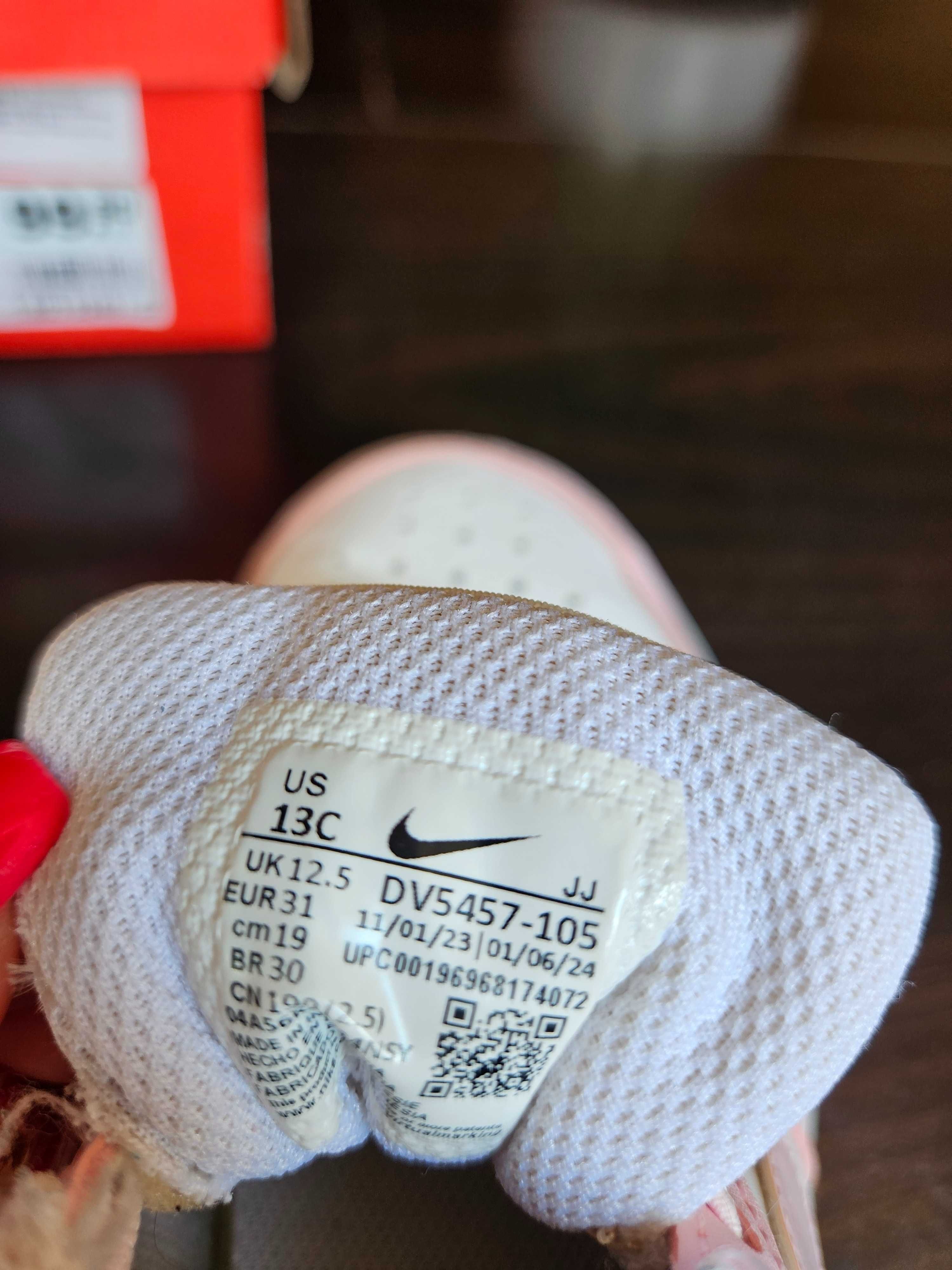 Детски маратонки Nike номер 31