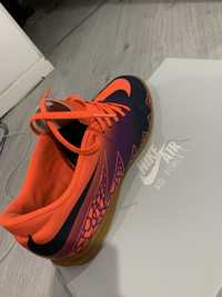 Vand Nike Hypervanom X.   42.5