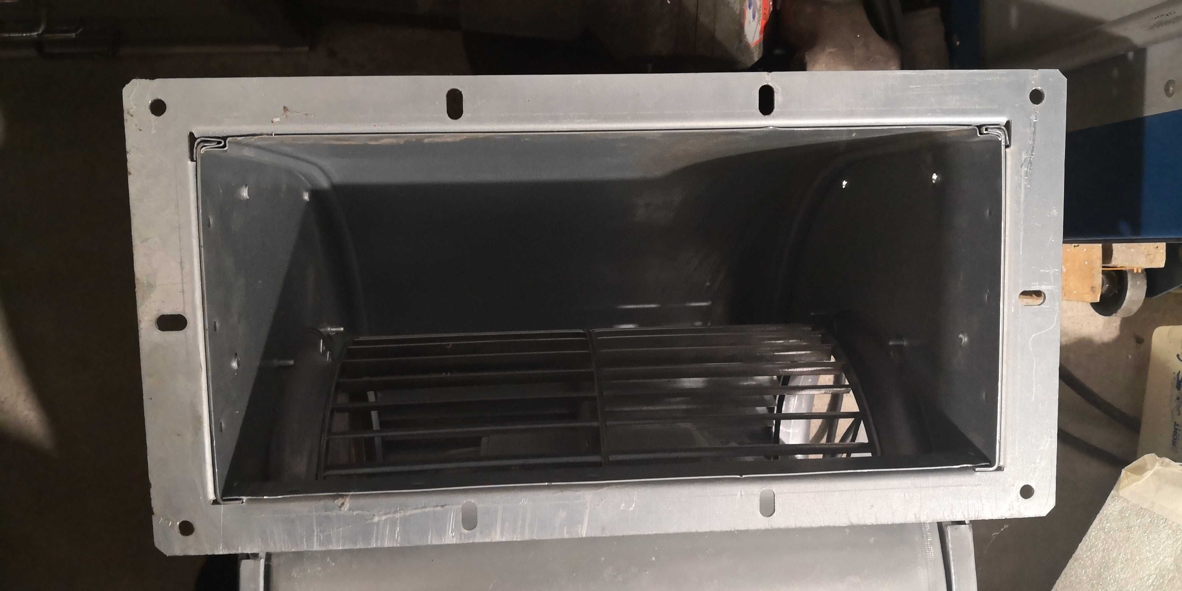 центробежен вентилатор ZIEHL-ABEGG RD28S-4EW.4R.AL