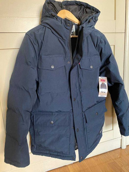 Новая мужская зимняя куртка Levi's, с ярлыками