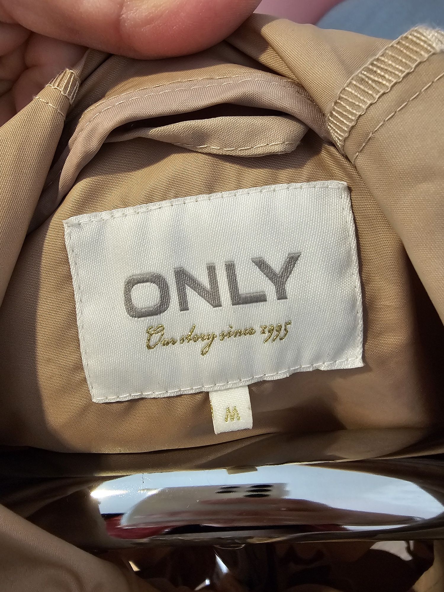 Страхотно яке на Only