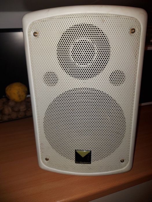 Samsung A20E.Logitech Squeezebox Touch.T&M 6.5pa/wh boxe