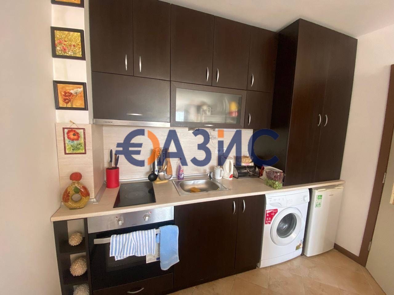 Продава се Двустаен апартамент в с. Лозенец, Област Бургас - 70 кв.м за 1279 €/кв.м - Снимка #9