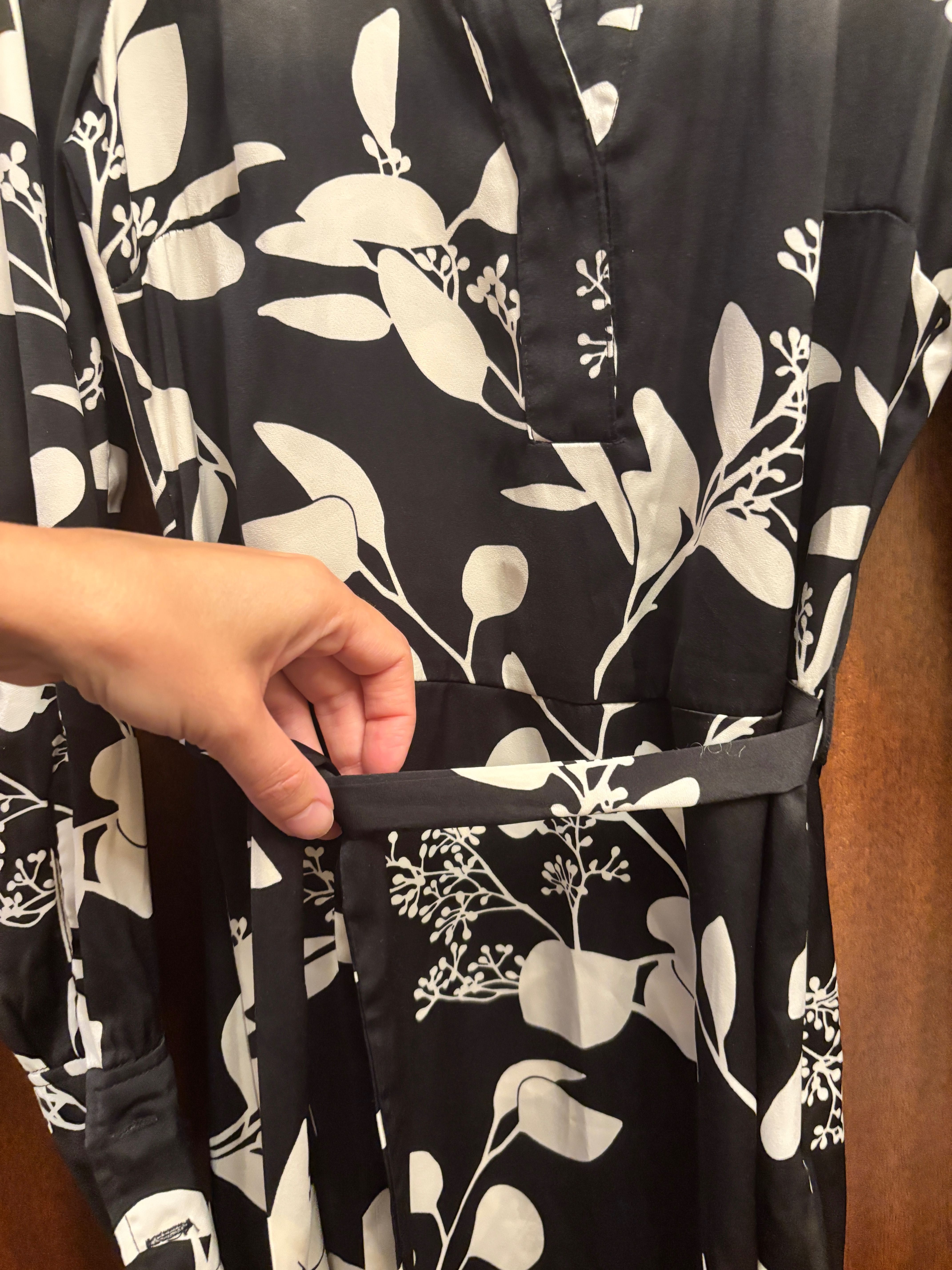 Рокля пролет/лято хс H&M