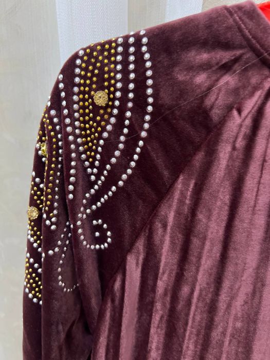 Уйда кийишга чиройли двойка