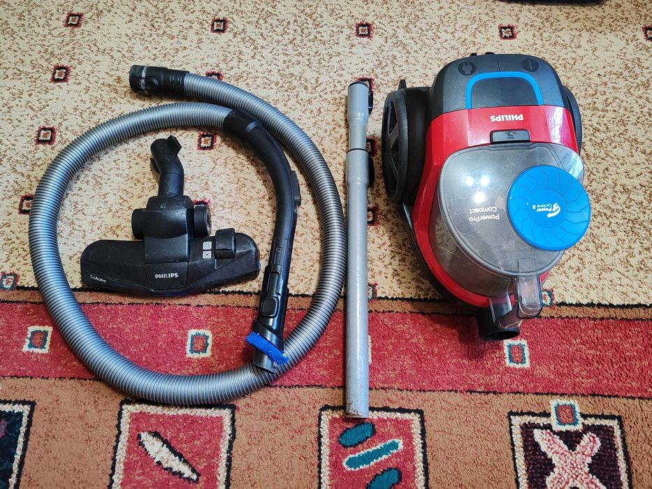 Aspirator fara sac Philips PowerPro Compact, Cyclone 5,