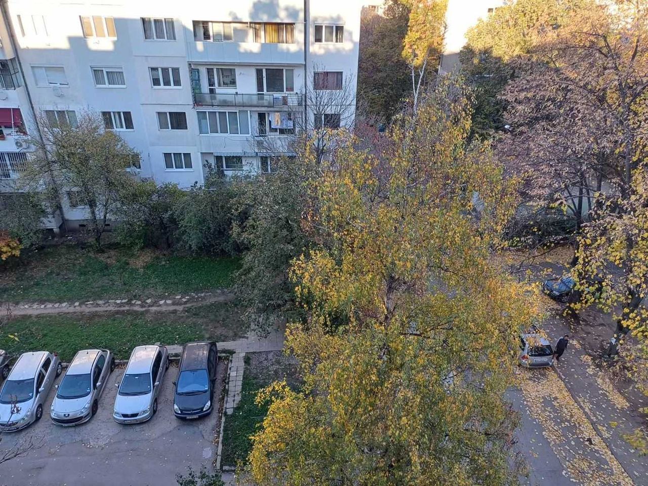 Продава се Двустаен апартамент в София, Борово - 64 кв.м за 2344 €/кв.м - Снимка #15