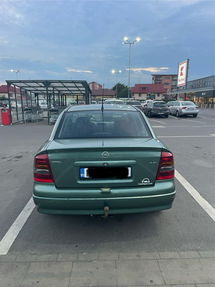 Opel Astra G sedan 1.8 16v, 116 CP