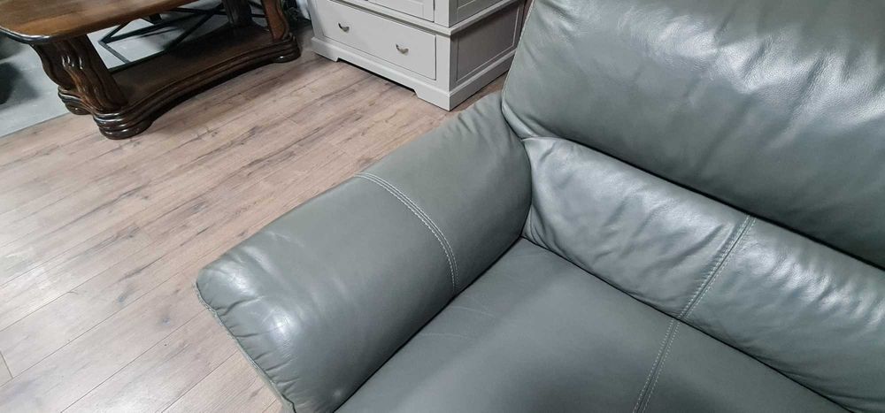 Сив кожен диван тройка