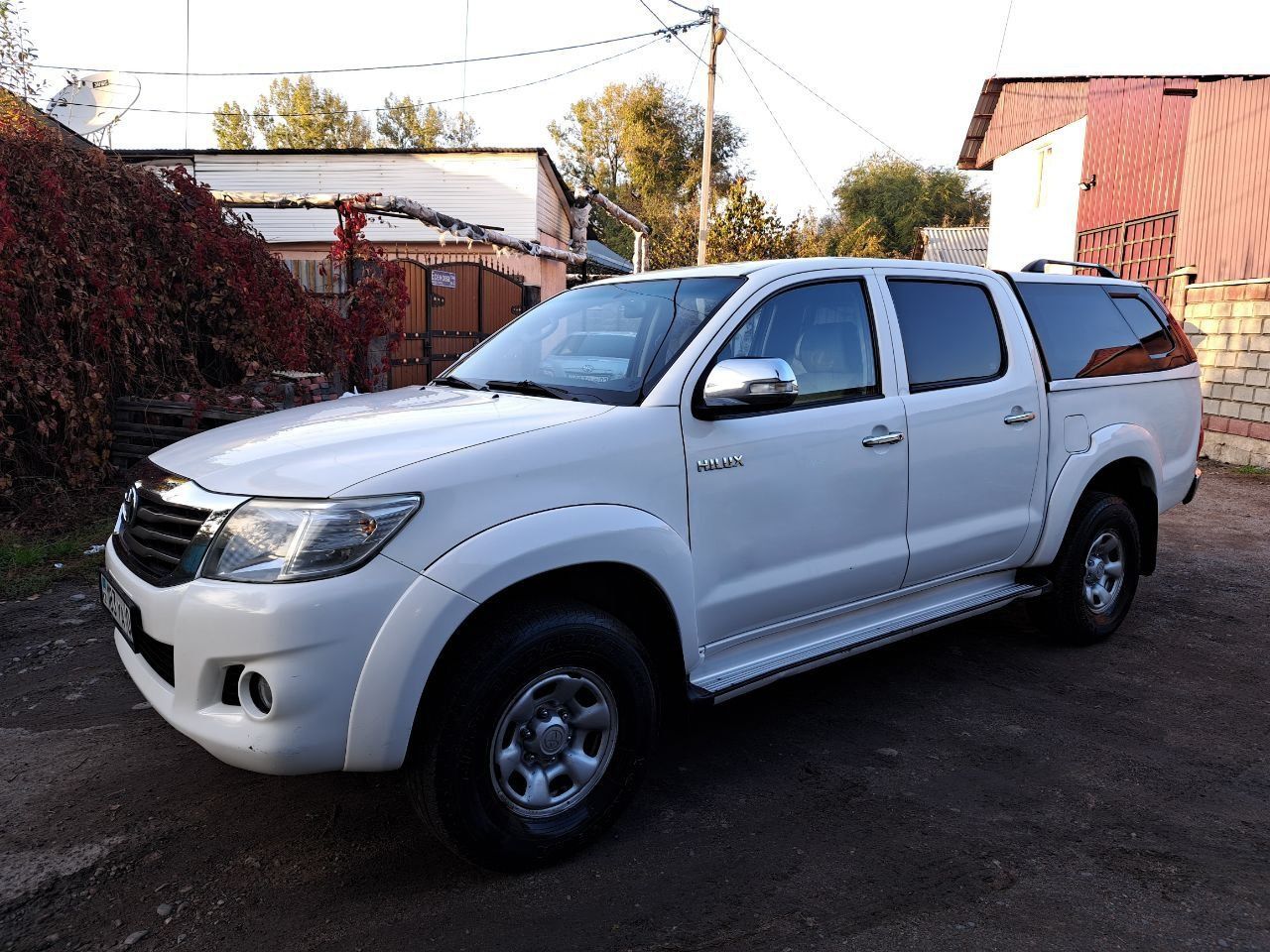 Toyota Hilux 2014г