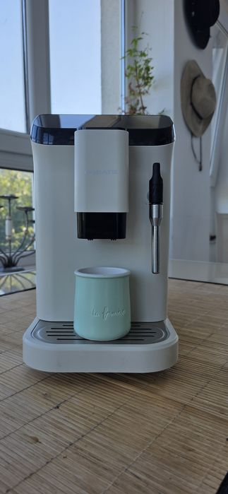 Aparat de cafea, Espressor automatic, digital, cu rasnita, CREATE