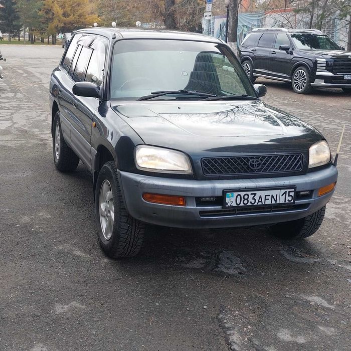 Продаю любимую Toyota RAV4