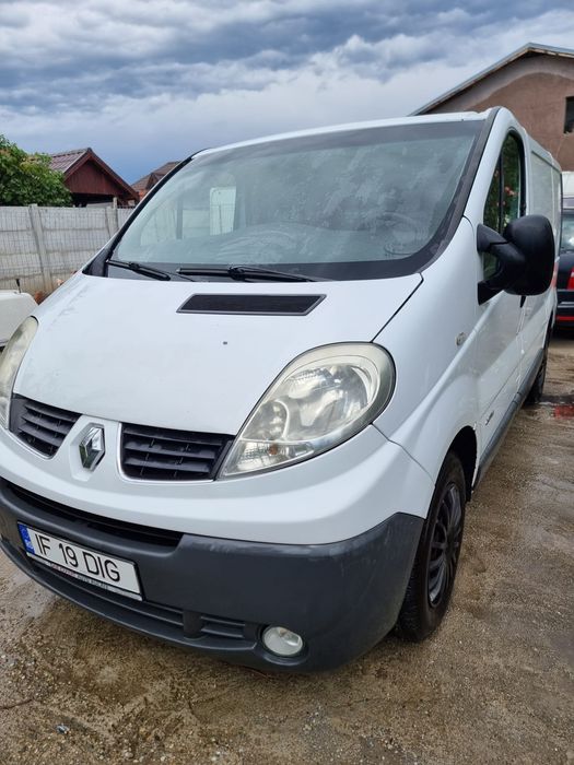 Renault  trafic 2012