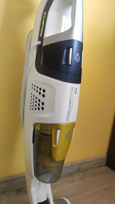 Вертикална прахосмукачка и парочистачка ROWENTA CLEAN&STEAM MULTI