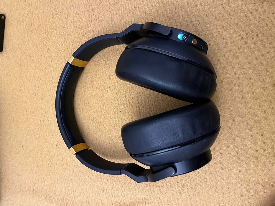 Casti AKGN90Q, Over-Ear, Microfon,DAC,Auto Calibrare, Noise Cancelling