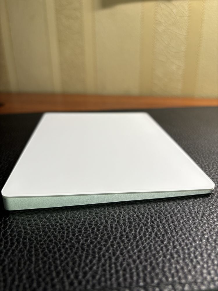 Magic Trackpad 2 (White)