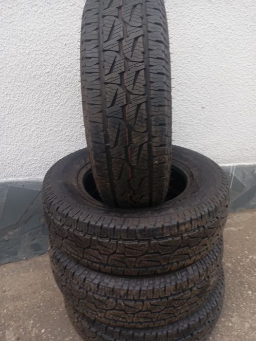 Vând 4 anvelope noi 255 70 R18 A/T