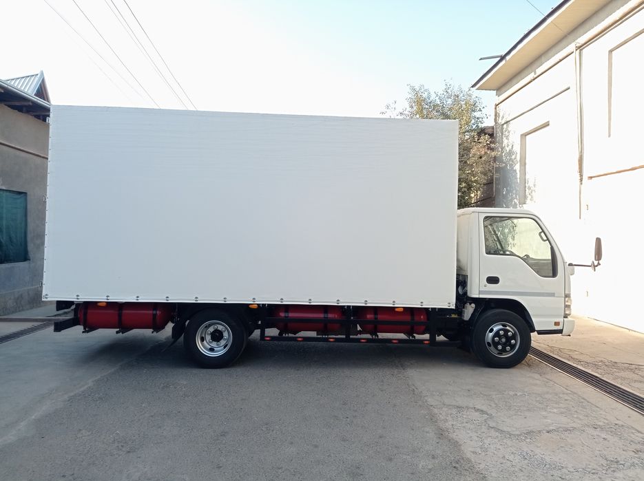 ISUZU 5 tonnali 2020 yil 102 000 km yurgan Sotiladi