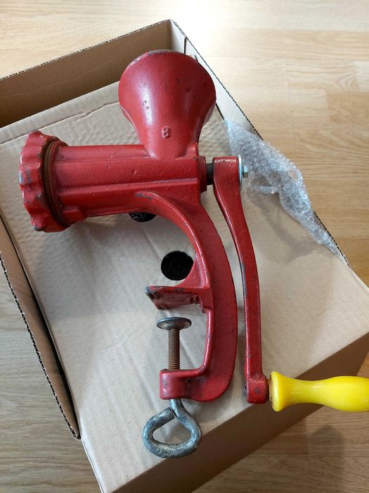 Машинка за мелене на месо