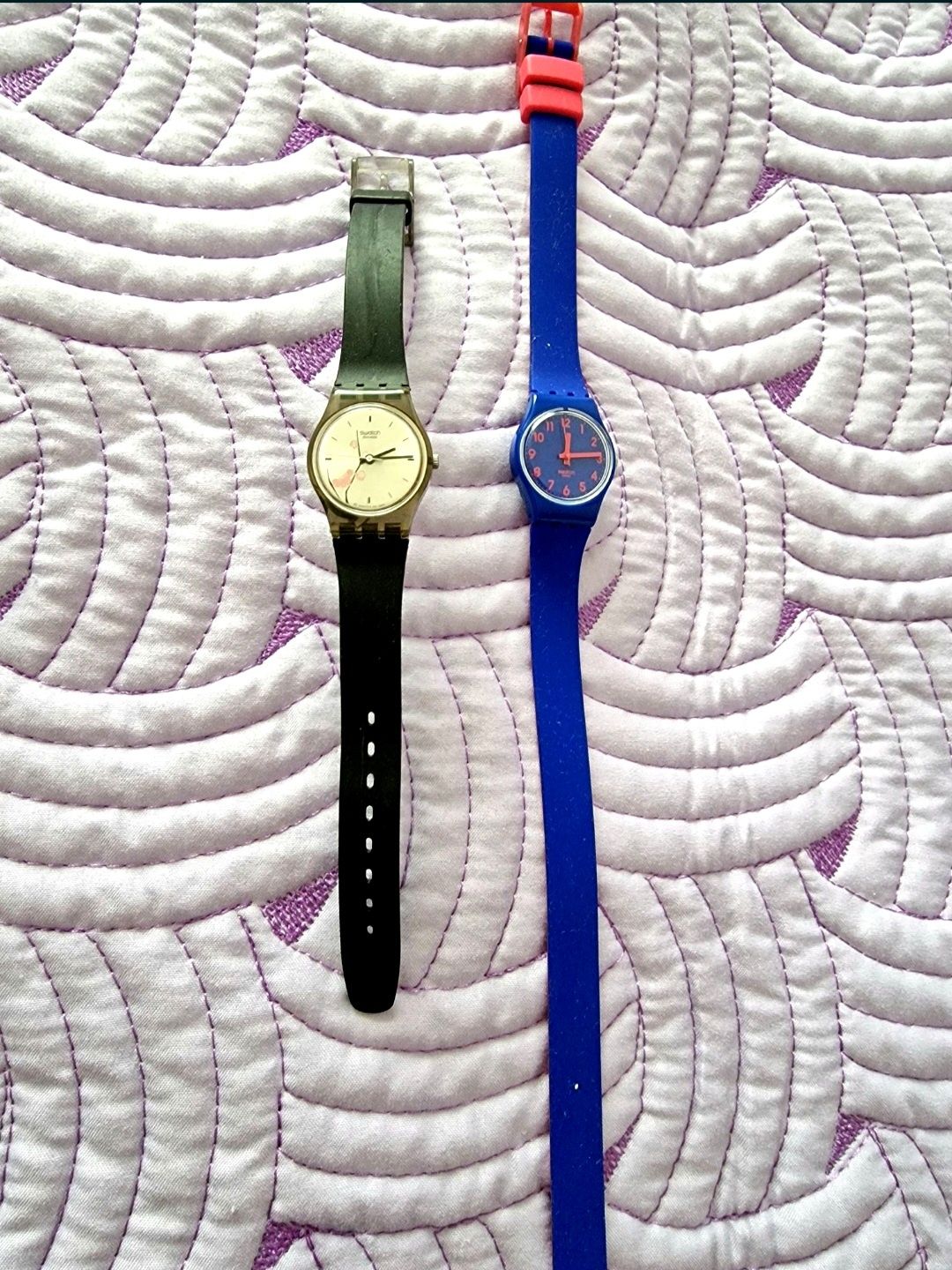 Ceasuri Swatch-albastru si negru.