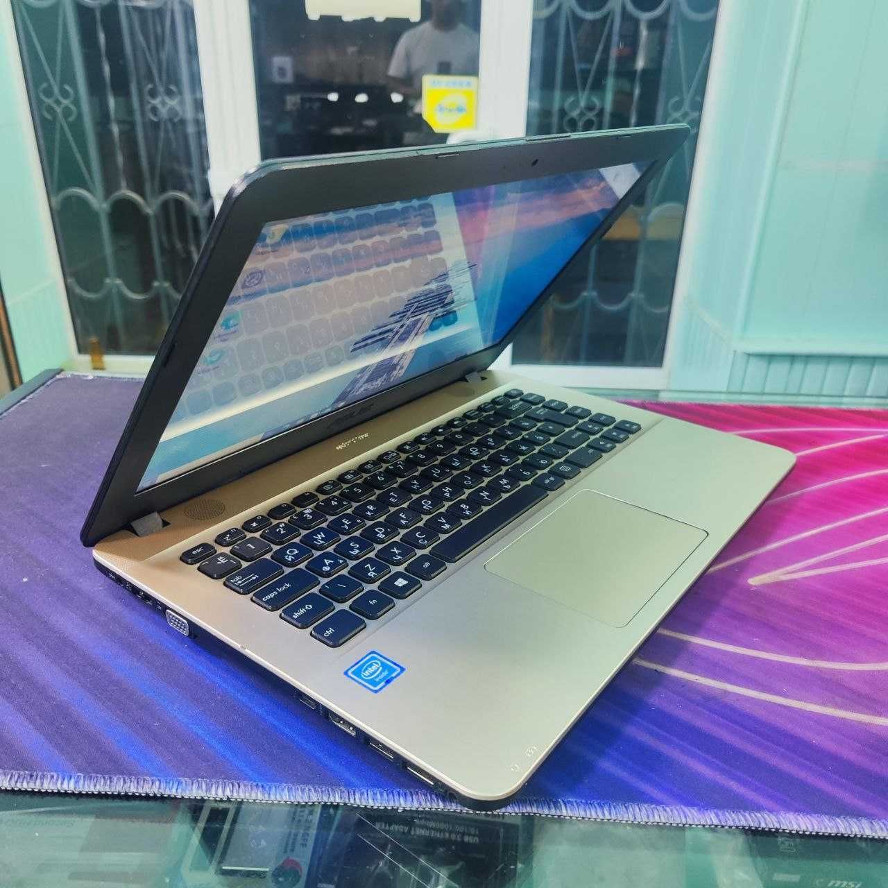 ASUS X441S Noutbook