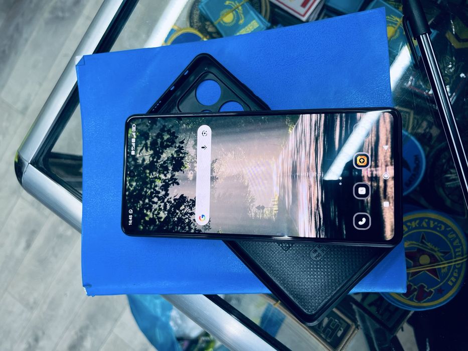 Продам смартфон Redmi note 12pro+