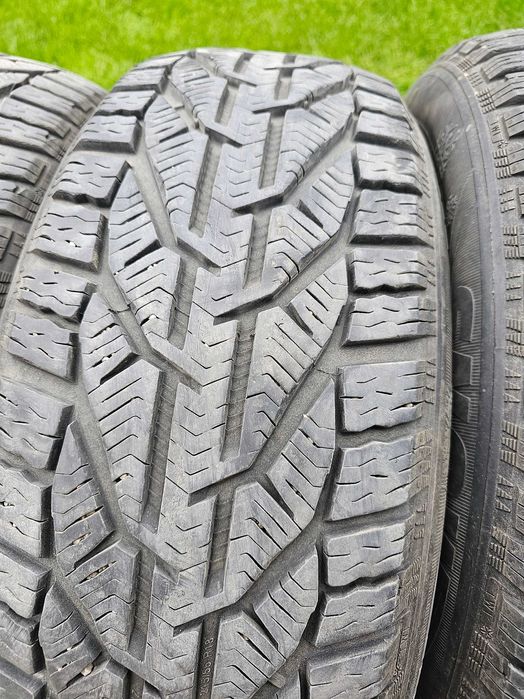 Продавам зимни гуми Kormoran Snow 215/55 R18 99V XL – DOT 2420