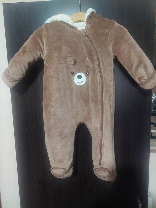 Combinezon bebe 3-6 luni