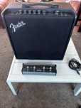 Vand amplificator Fender+footswitch URGENT!
