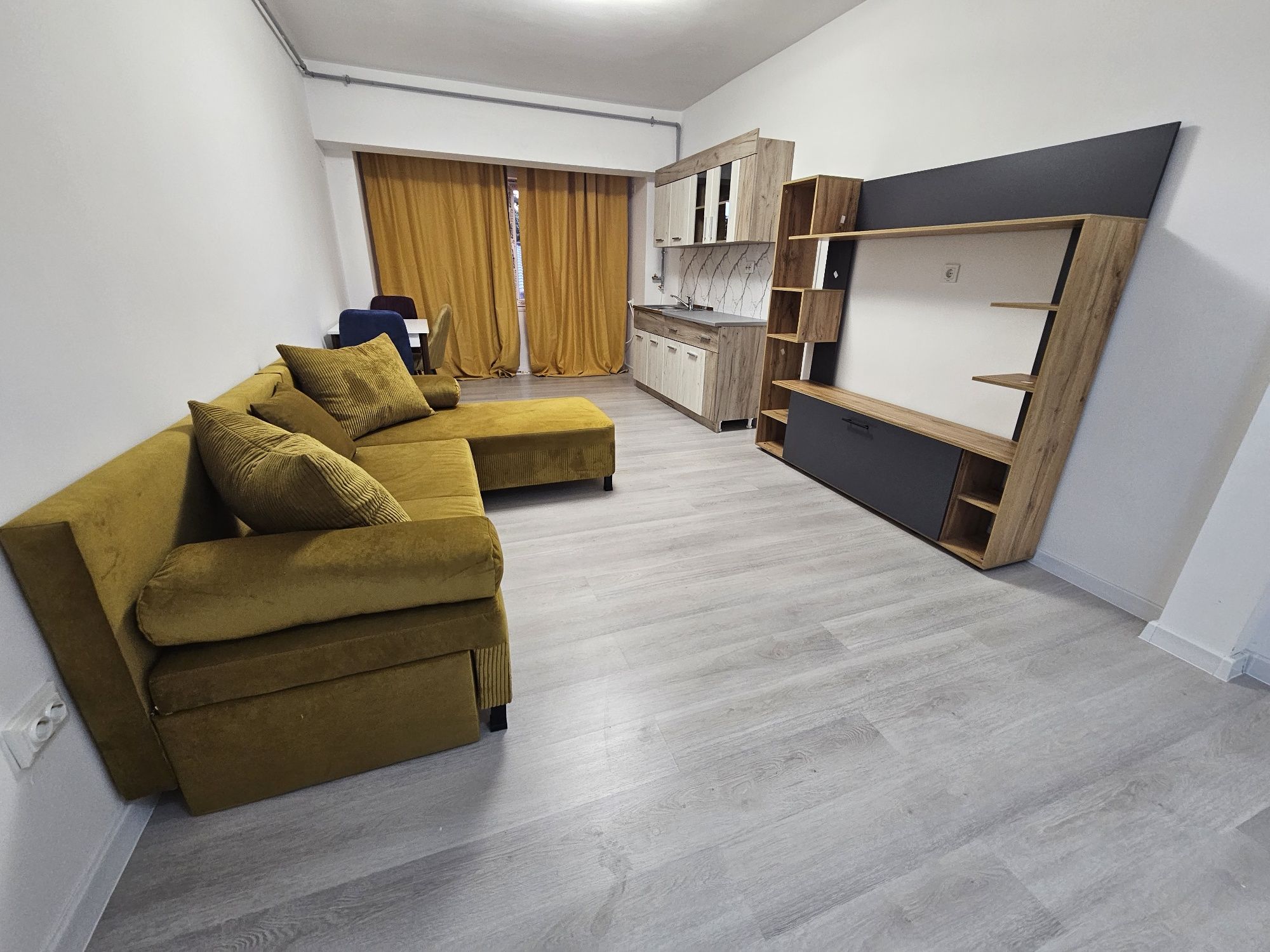 Regim hotelier  Apartament 2 Camere  in Mamaia nord  Zona lydal