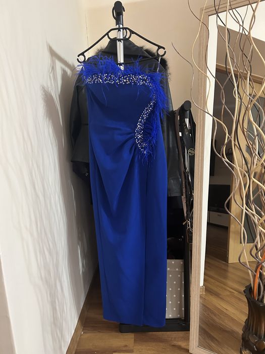 Rochie cu pene naturale