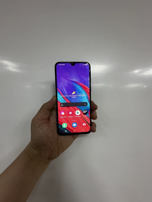 Samsung a40 цена 25000