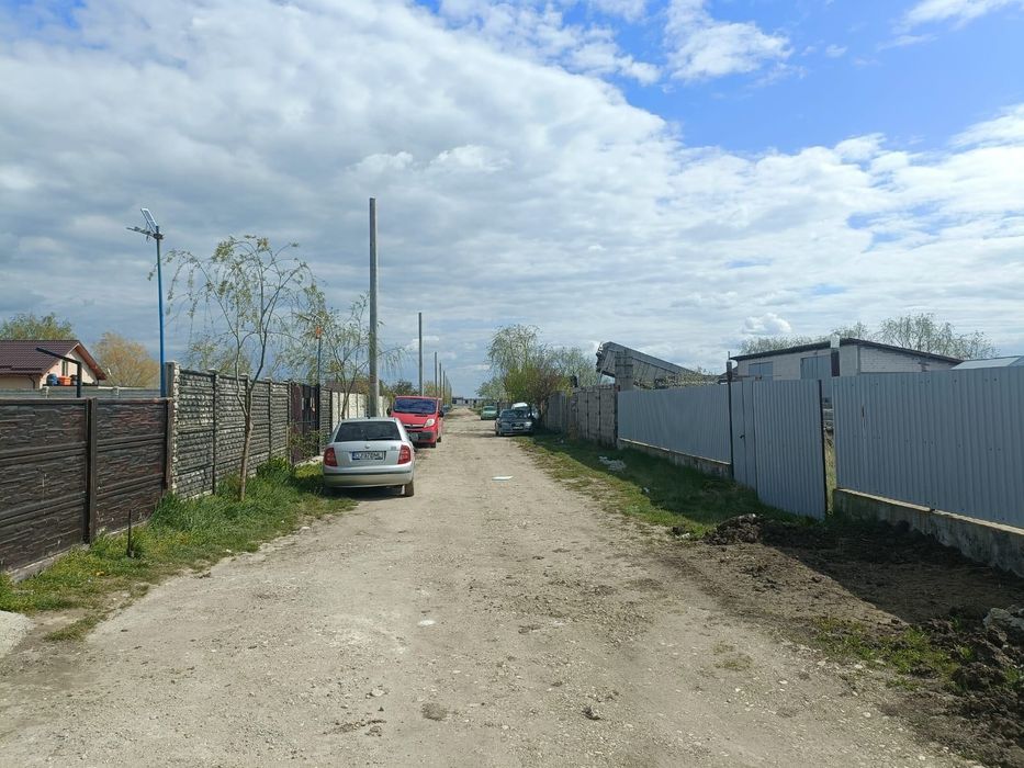 Vand teren in Ghercesti 1 parcela de  517mp