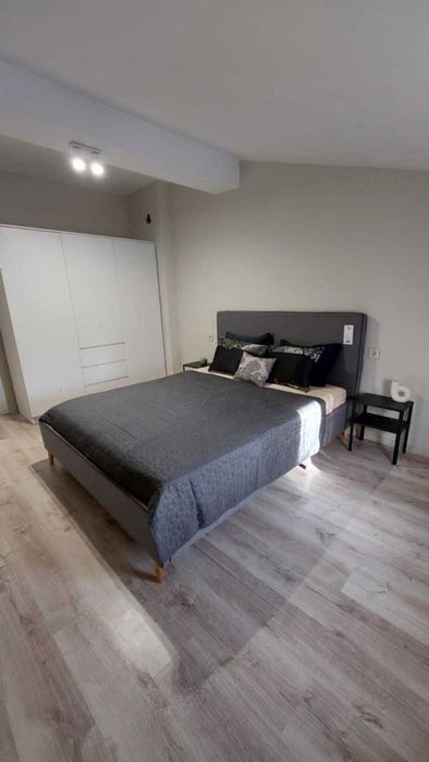 Продава се Тристаен апартамент в Хасково, Тракийски - 88 кв.м за 722 €/кв.м - Снимка #2