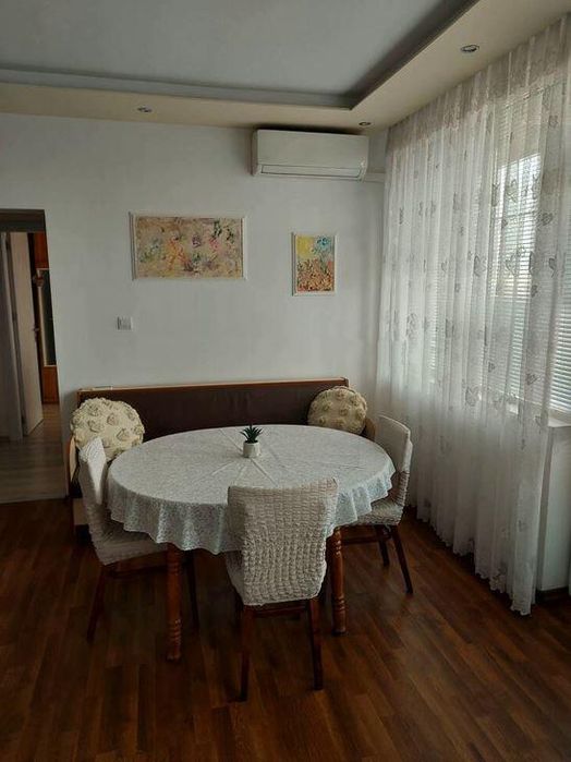 Дава се под наем Двустаен апартамент в Пловдив, Тракия - 60 кв.м за 445 € - Снимка #2