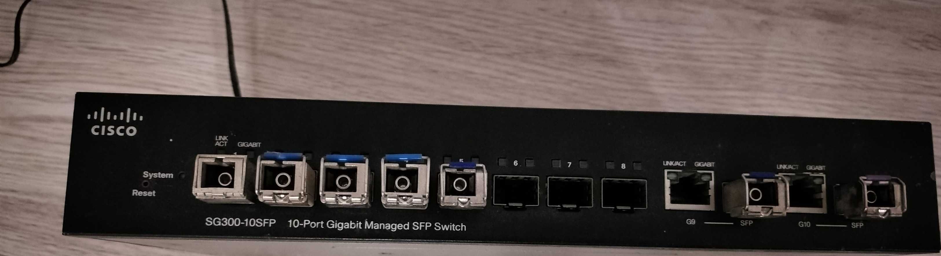 Switch Cisco SG300-10SFP-K9