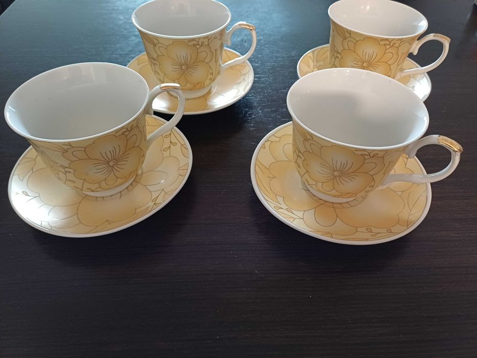 Комплект чаши за чай