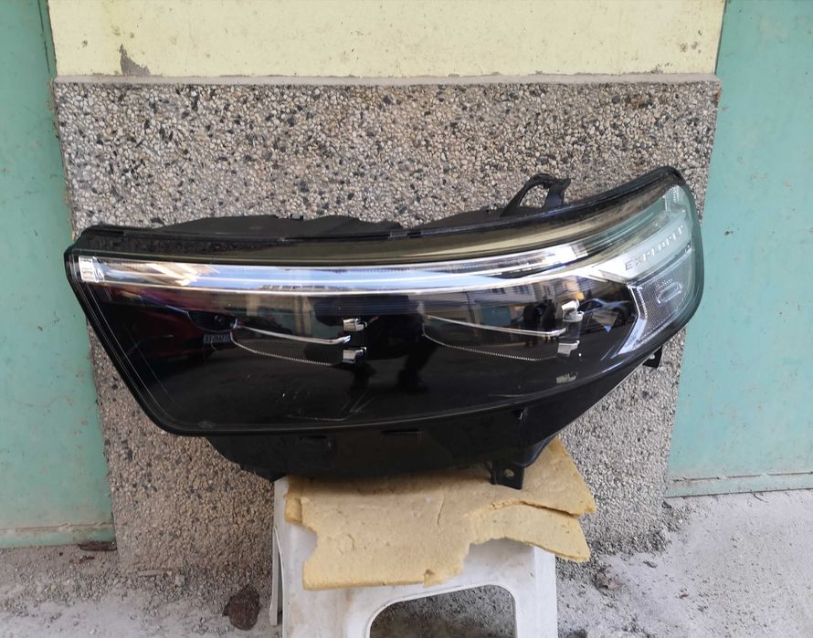 Оригинален фар Форд  Ford Explorer Full Led