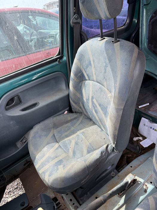 2 броя Renault Kangoo 1.9 дизел  на части