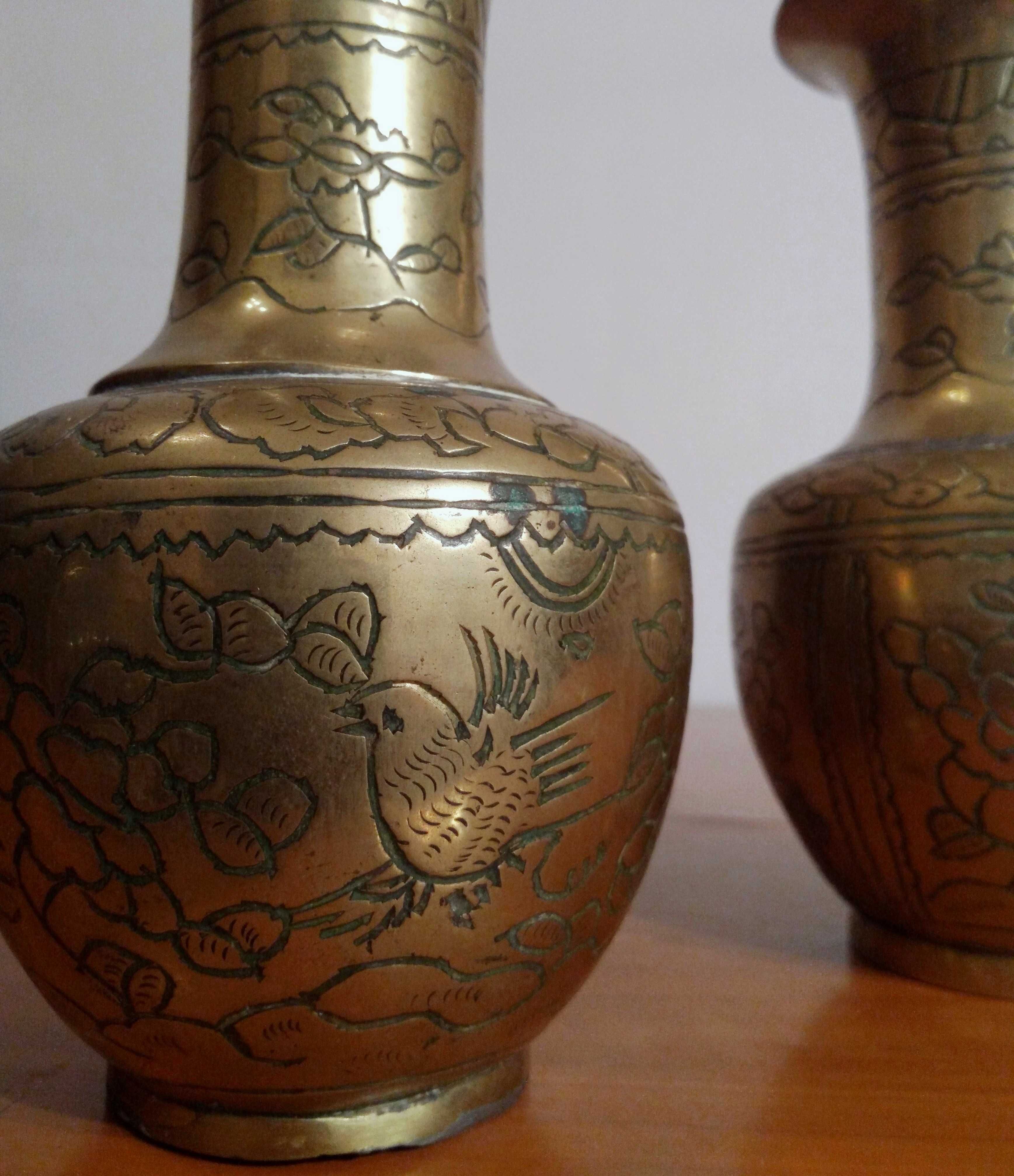 Vase asiatice Feng Shui gravate manual |bronz si alama| Vechi