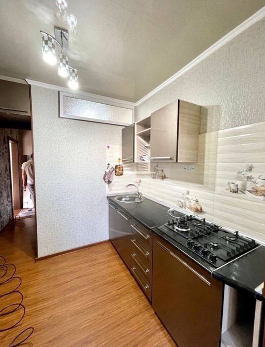 1/4/4 Максим Горький 36.6 Аптека  42м2 ( Ипотека)