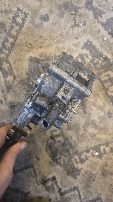 Тандем Помпа Bosch за VW,Ауди,Сеат,Шкода 1.9 ТДИ 101, 105Кс 2000-2009г