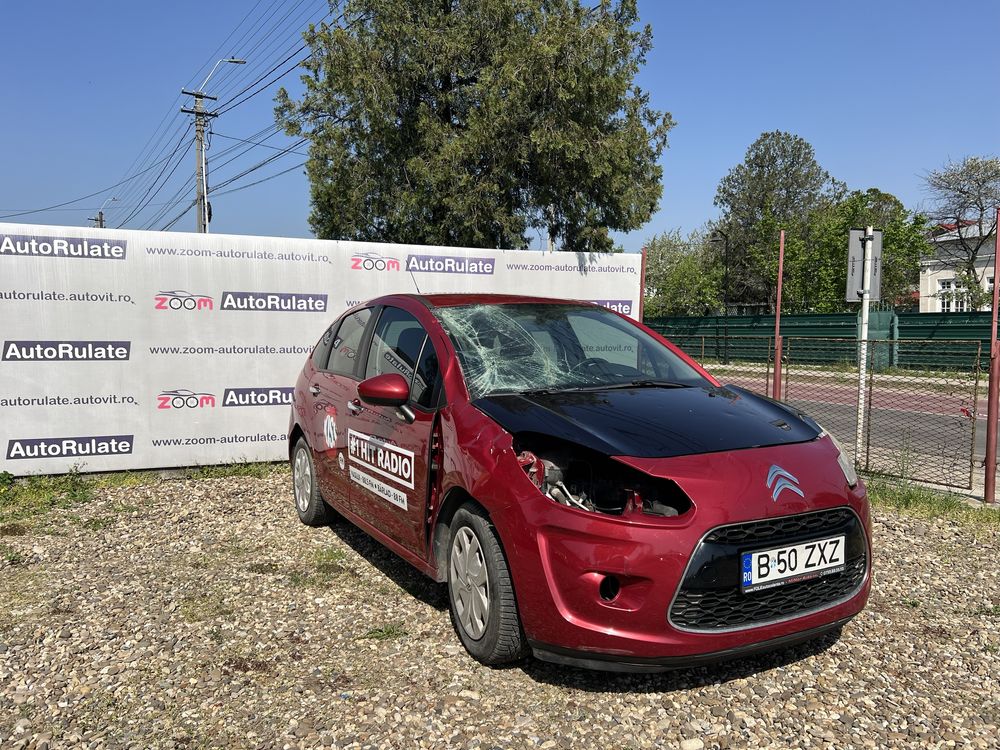 Citroen C3 1,2 benzina an 2013 usor avariat 1750 Euro+Tva