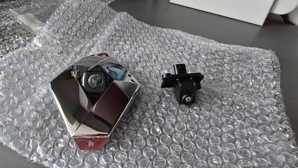 Camera+sigla Renault Talisman/Megane/Kadjar/Clio 284427774R